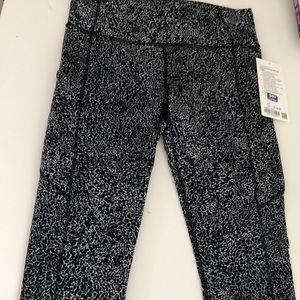 NWT Lululemon Fast & Free HR 25” tights